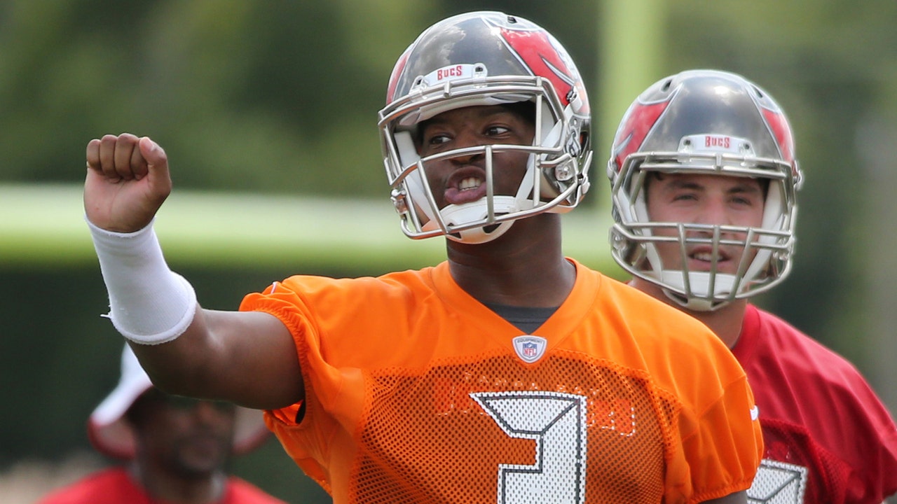 Jameis Winston named Buccaneers starting QB